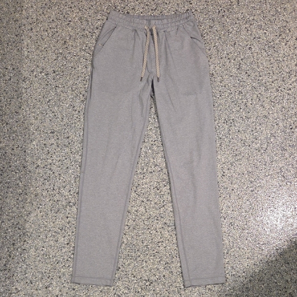 Vuori Light Gray Ponto Performance Joggers Size Small - Picture 2 of 6